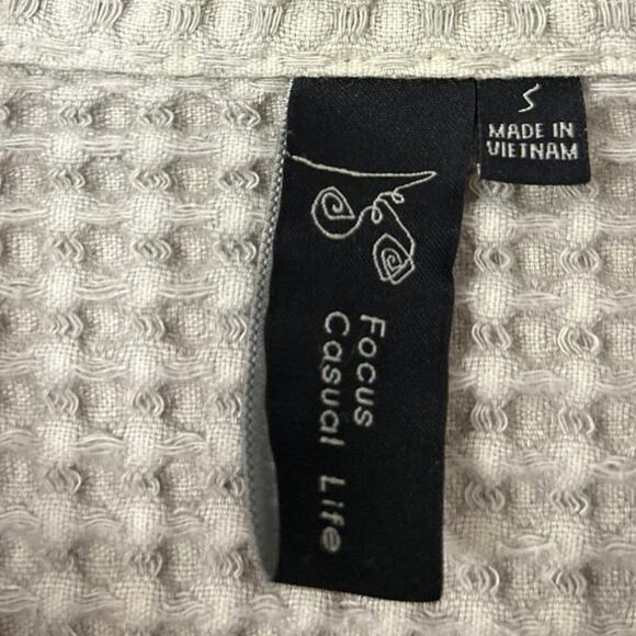 Focus Casual Life Gray Cotton Waffle Knit Embroidered Painted Cardigan Sweater S - Picture 11 of 12